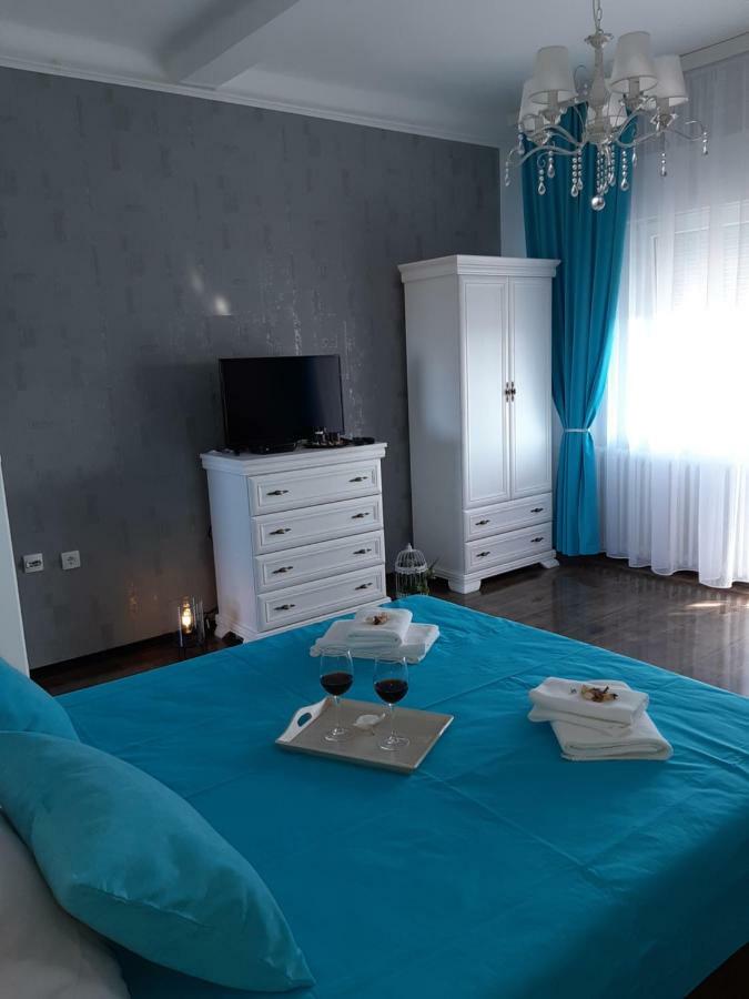 Apartment Zorana-Center Novi Sad Extérieur photo